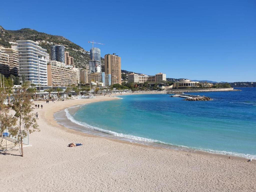 בוסוליי Monaco Border Luxury Suite - Sea View - Pool מראה חיצוני תמונה