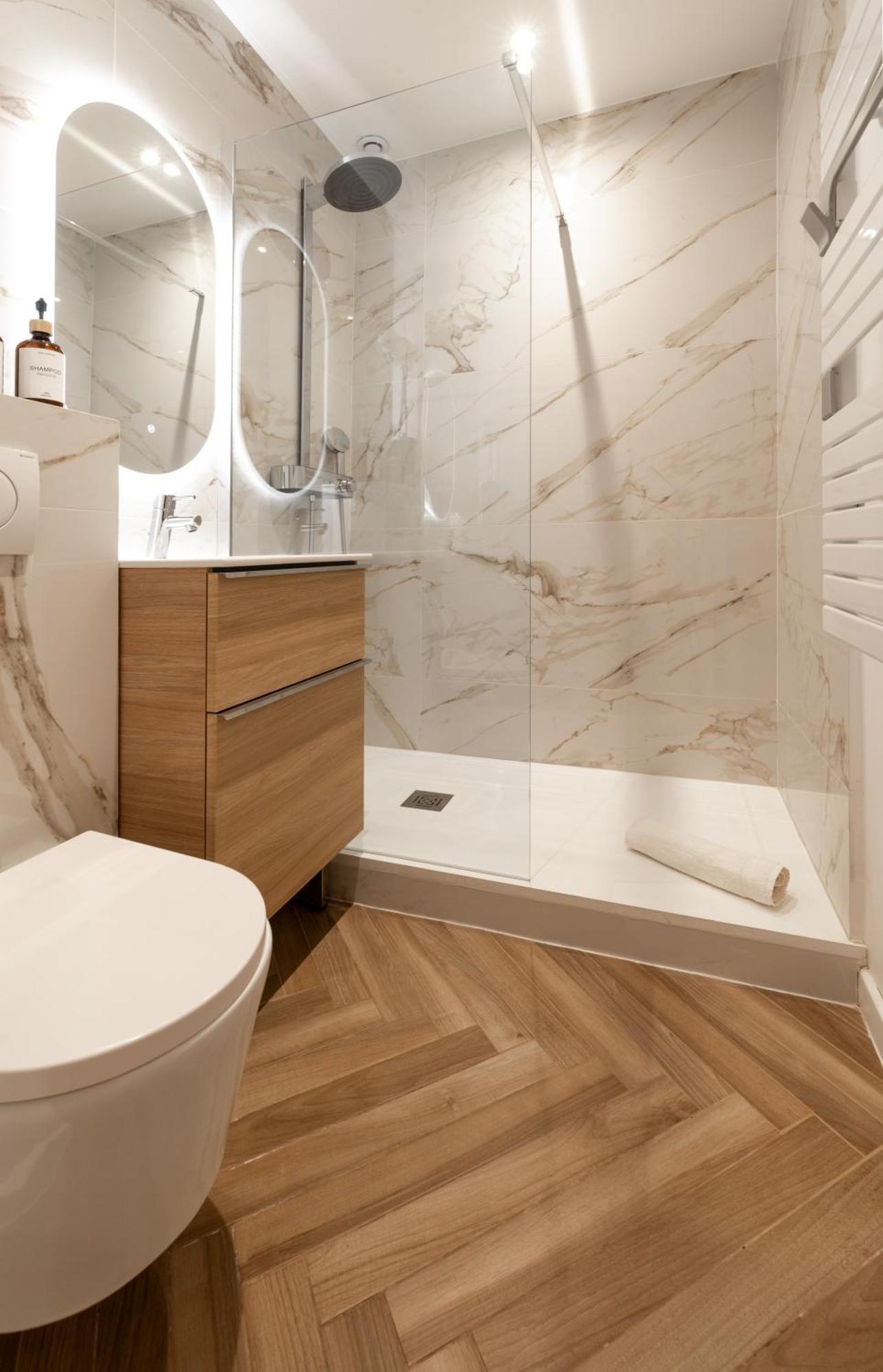 בוסוליי Monaco Border Luxury Suite - Sea View - Pool מראה חיצוני תמונה